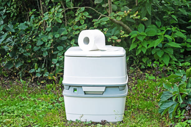 Best Luxury portable toilet rental  in La Cresta, CA